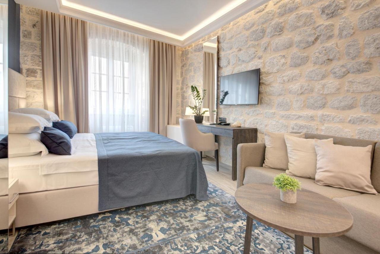 Heritage Hotel Leon Coronato بيراتس المظهر الخارجي الصورة