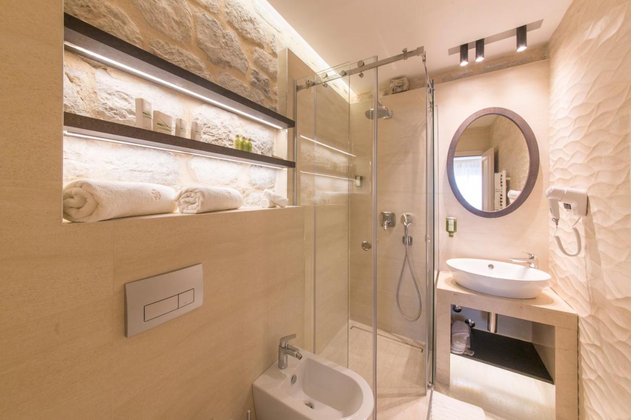 Heritage Hotel Leon Coronato بيراتس المظهر الخارجي الصورة