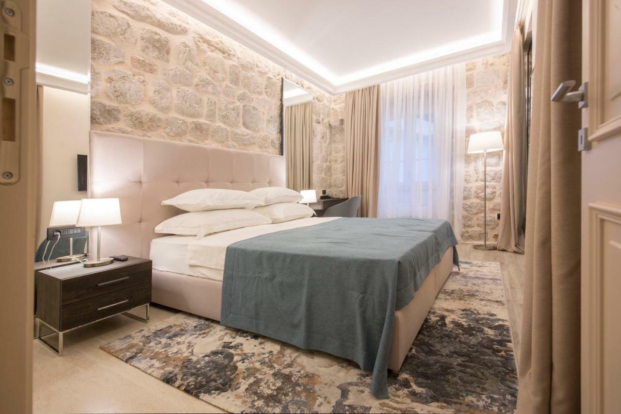 Heritage Hotel Leon Coronato بيراتس المظهر الخارجي الصورة